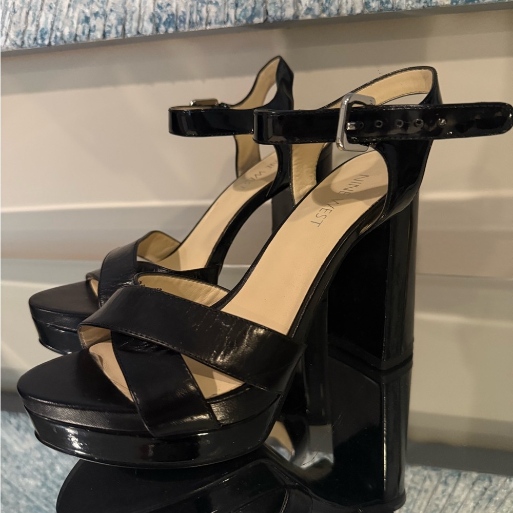 Black Women's Platform Sandals